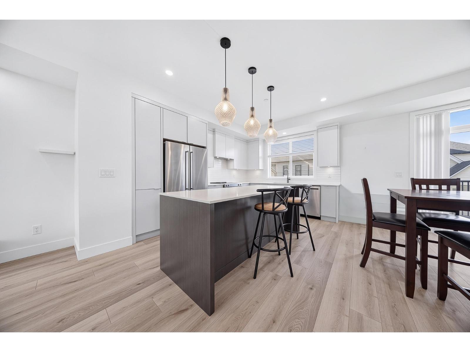 209 46211 PROMONTORY ROAD, Sardis South