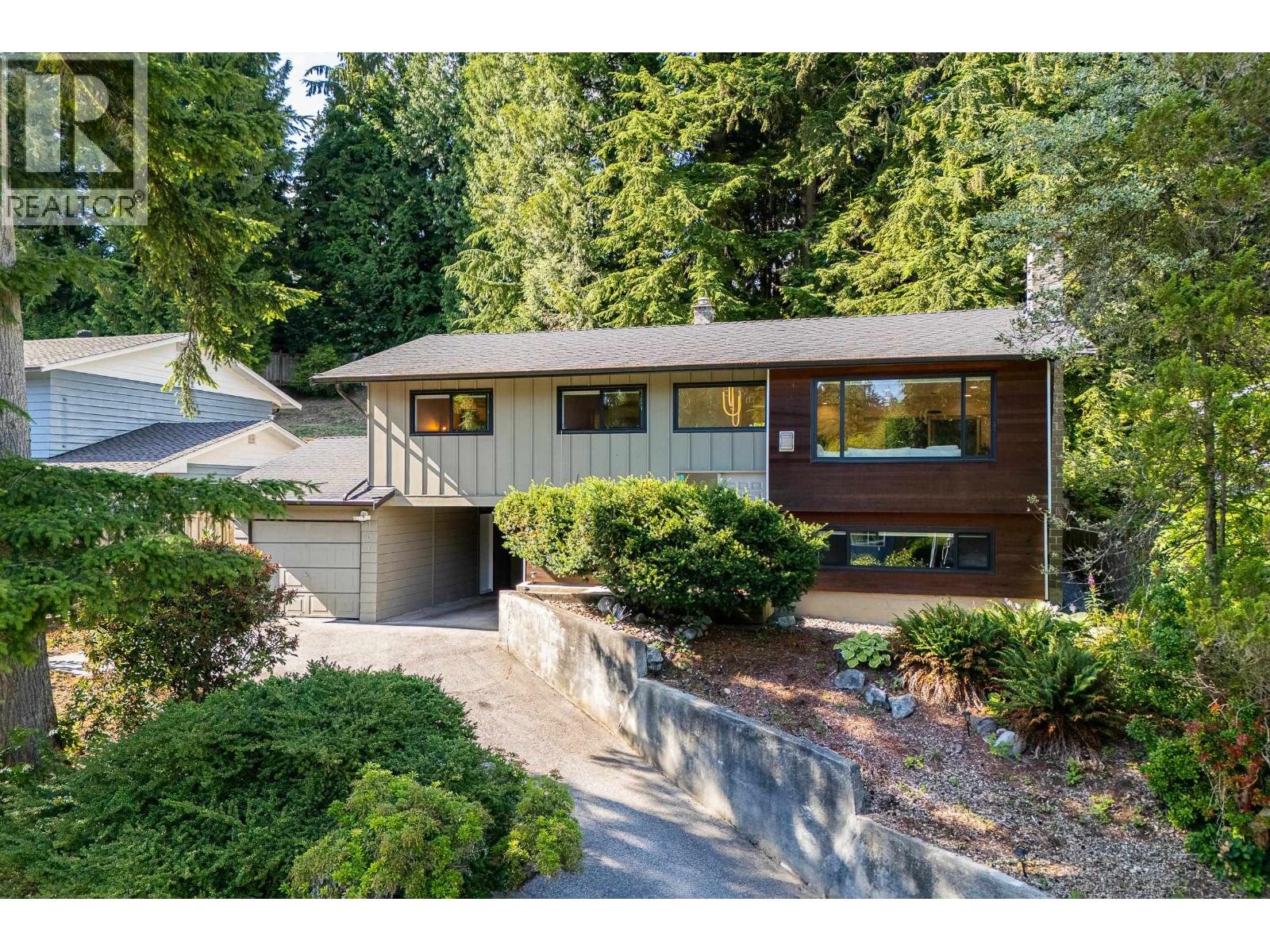 137 COLLEGE PARK WAY