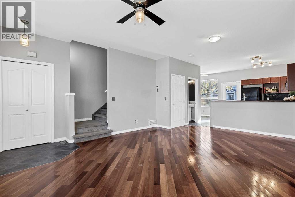 101, 703 Luxstone Square SW