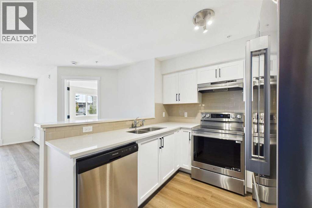 1203, 115 Prestwick Villas SE