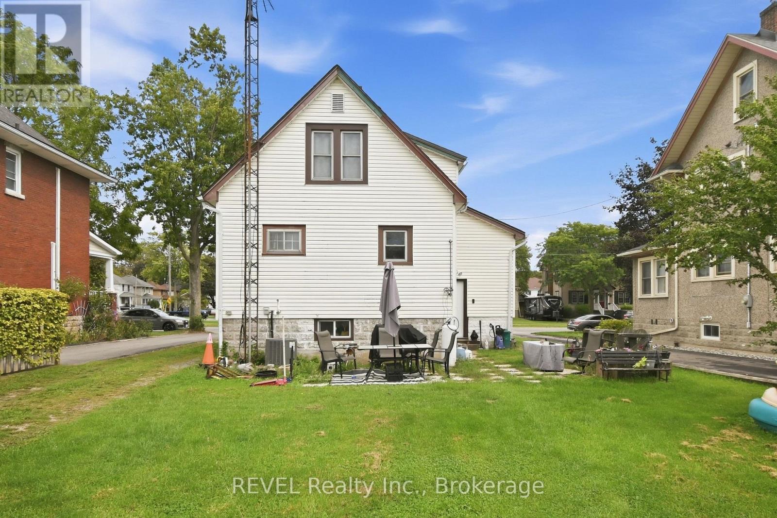 116 STEELE STREET