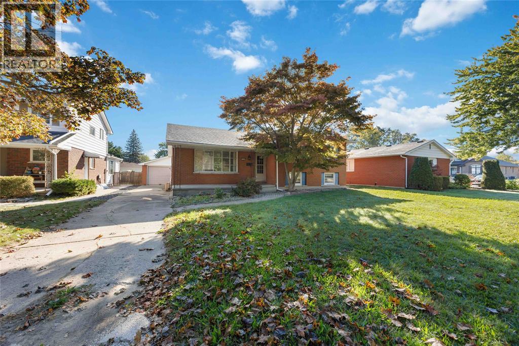 986 Alder CRESCENT