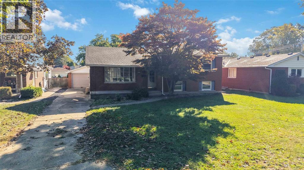 986 Alder CRESCENT