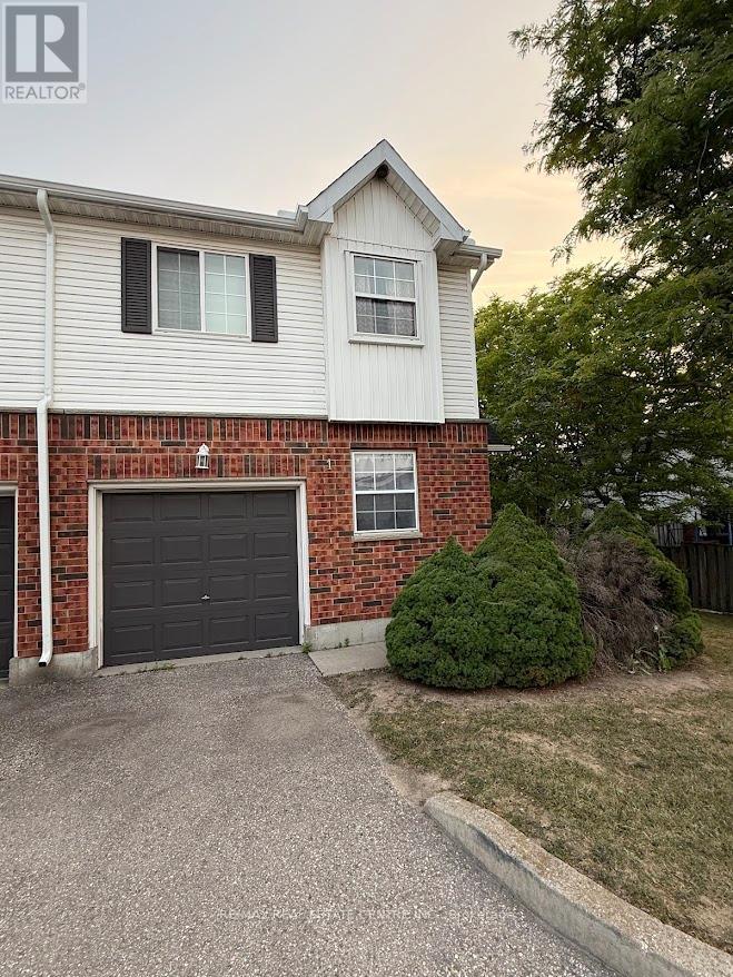 1-185 HIGHLAND CRESCENT, KITCHENER, ON N2M 5P8 - Image 2137483206.jpeg?d=l