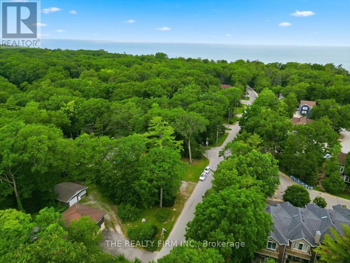 48 LAKE ROAD