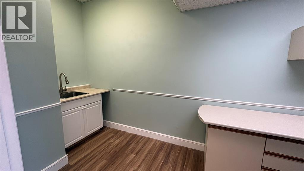 560 EXMOUTH STREET Unit# 102
