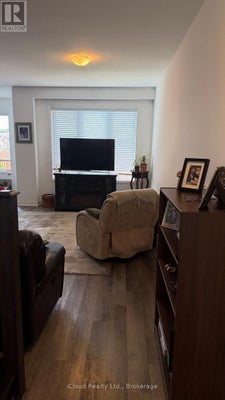 74 Forestwalk St, Kitchener, ON 4