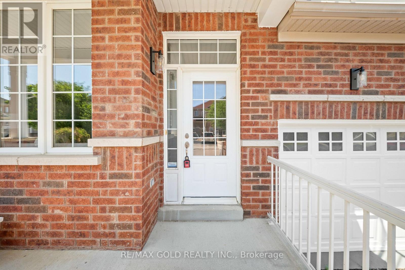 54 BLAZING STAR DRIVE