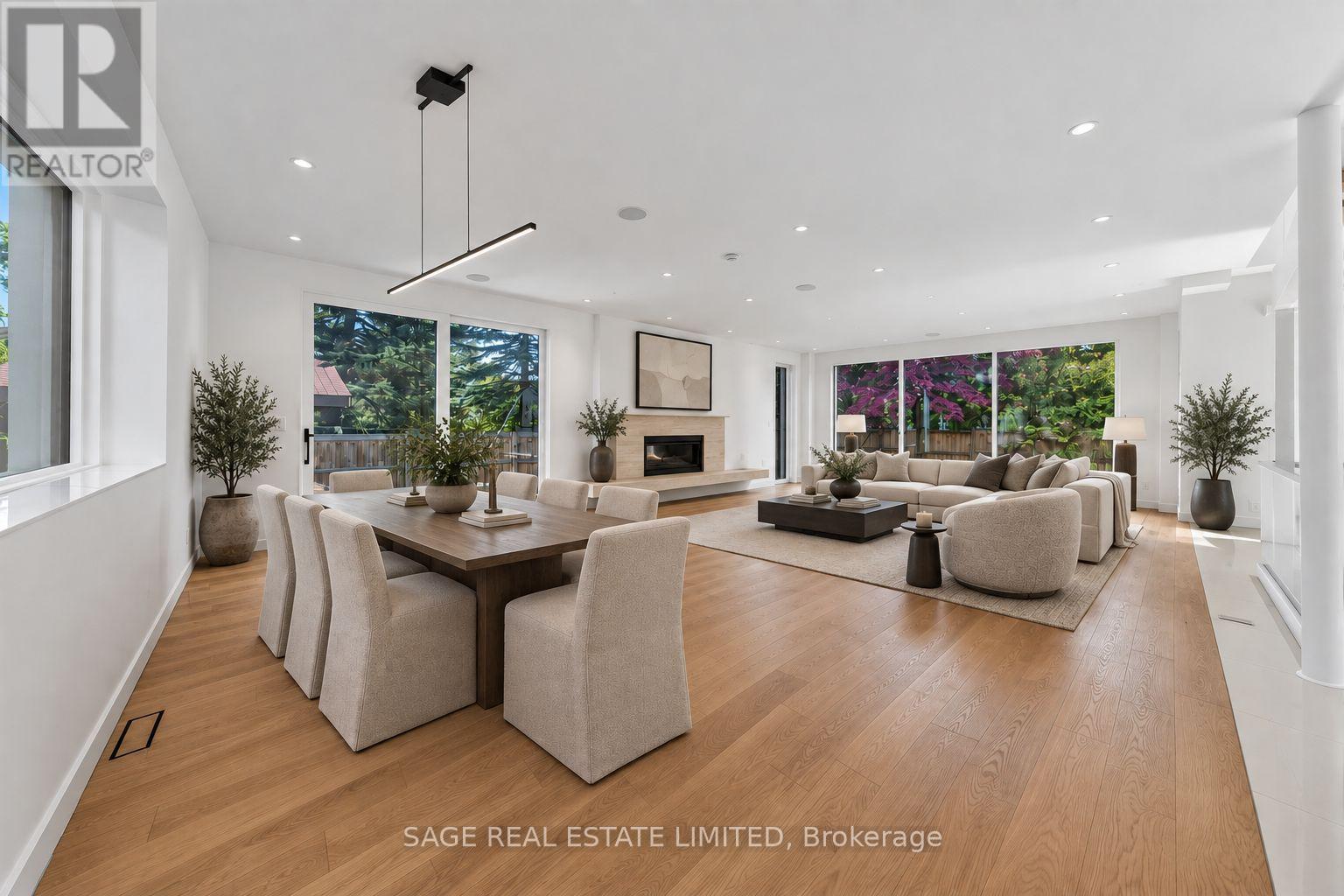 2 ADDISON CRESCENT