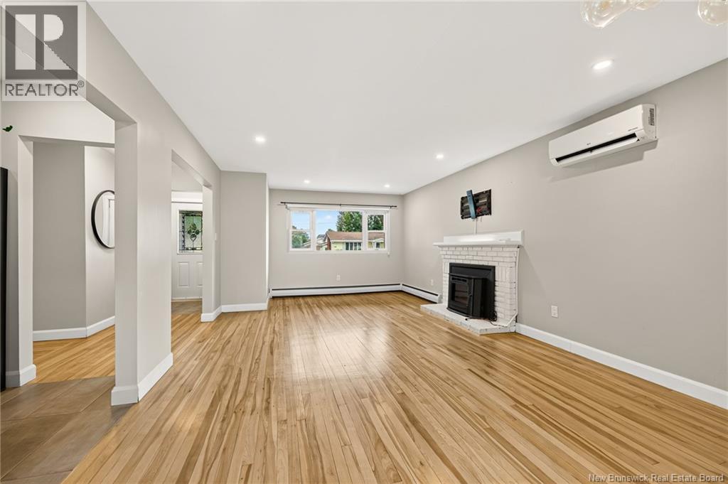 86 Poirier Drive - Photo 3
