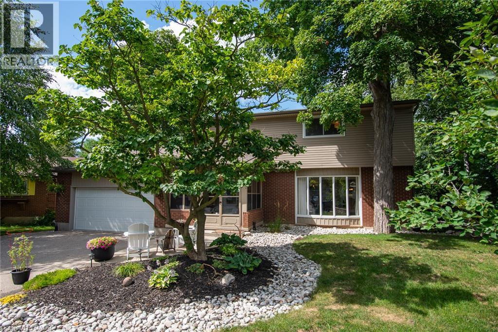 51 MURRAYHILL Court