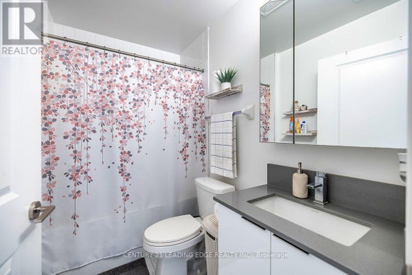728 - 99 Eagle Rock Way, Vaughan, ON 5