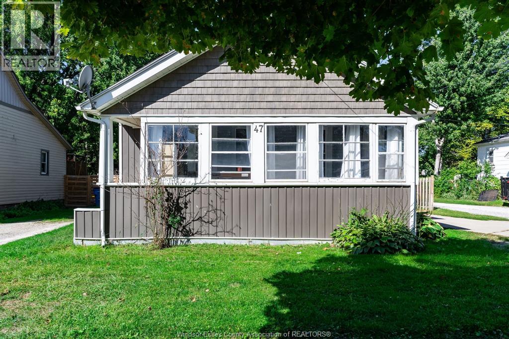 47 WIGLE STREET, LEAMINGTON, ON N8H 2S8 - Image 1721590797.jpeg?d=l