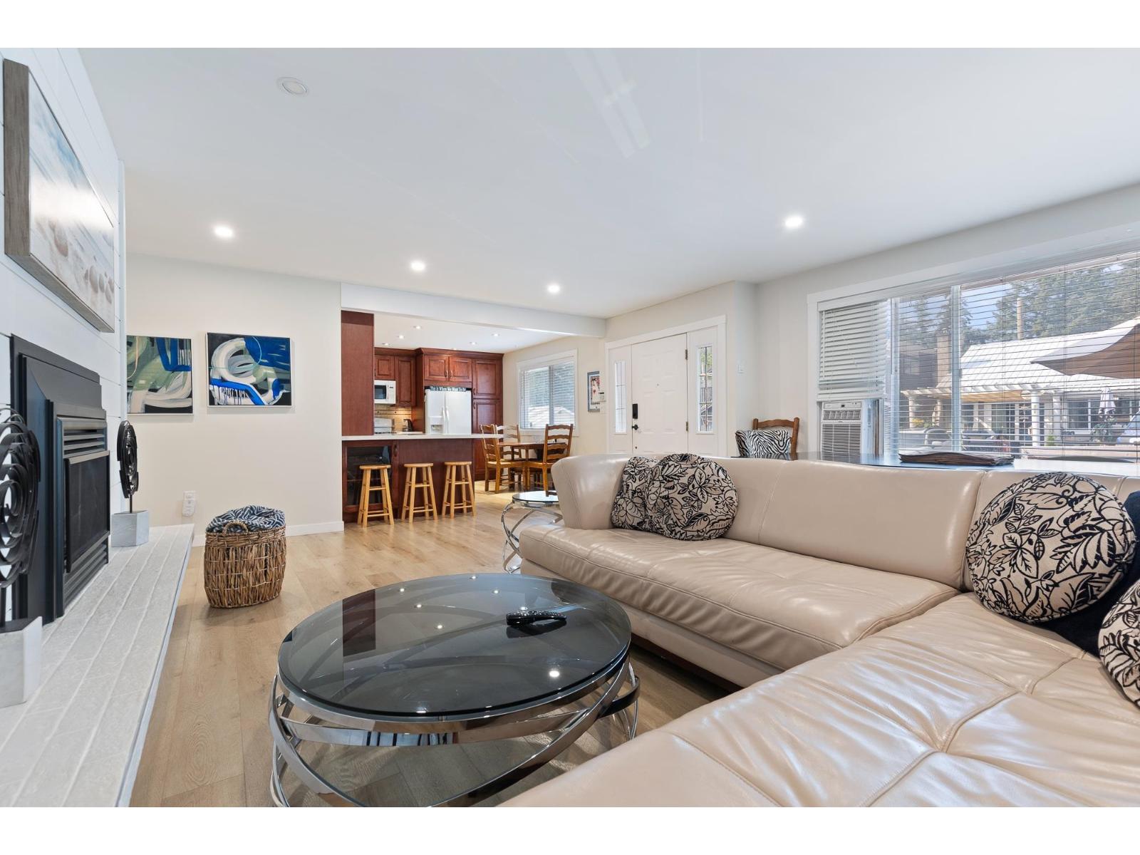 395 ALDER STREET, Cultus Lake North