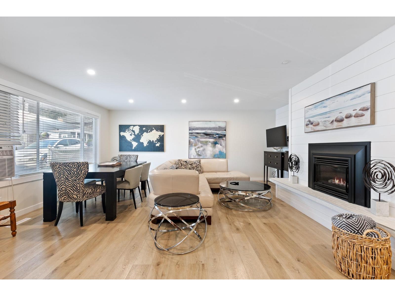395 ALDER STREET, Cultus Lake North