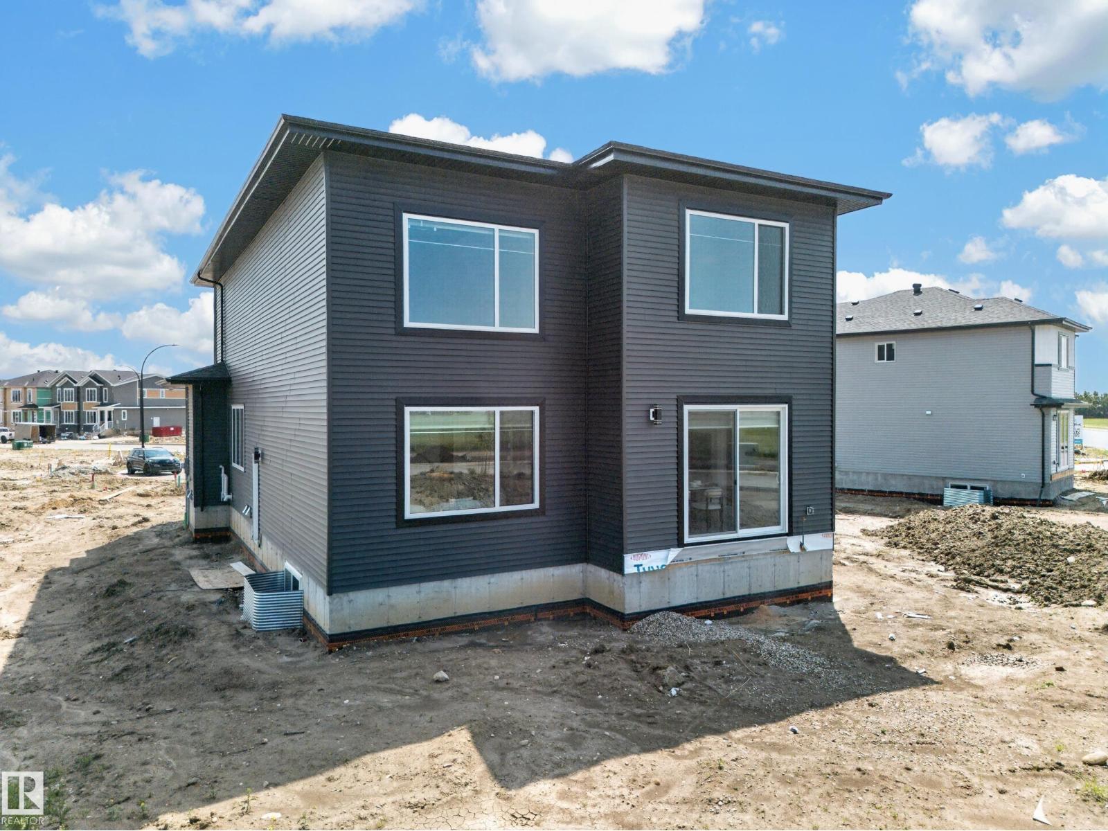 423 Robinson BV