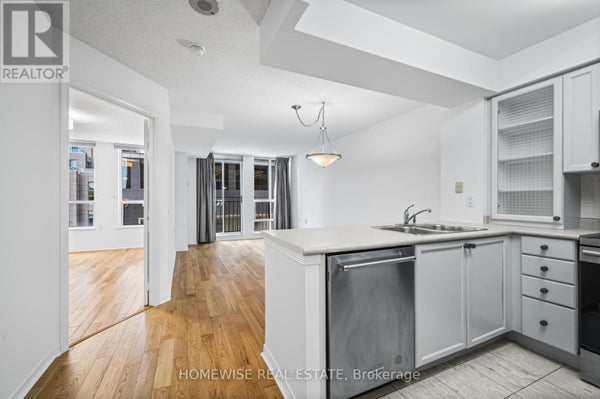 601 - 388 Bloor St E, Toronto (Rosedale-Moore Park), ON 2