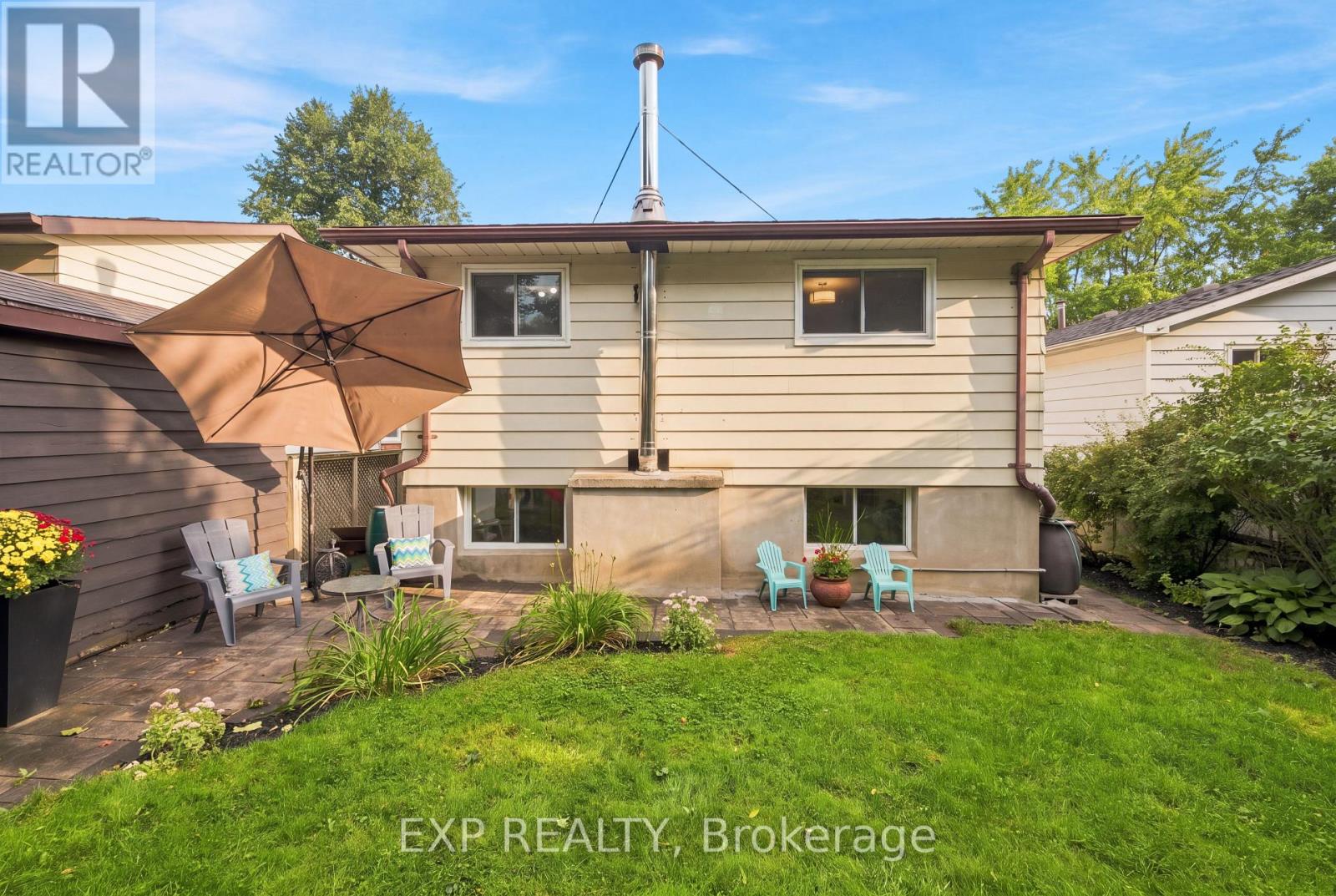 447 DRUMMERHILL CRESCENT