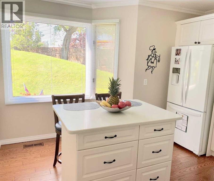 27, 10910 Bonaventure Drive SE