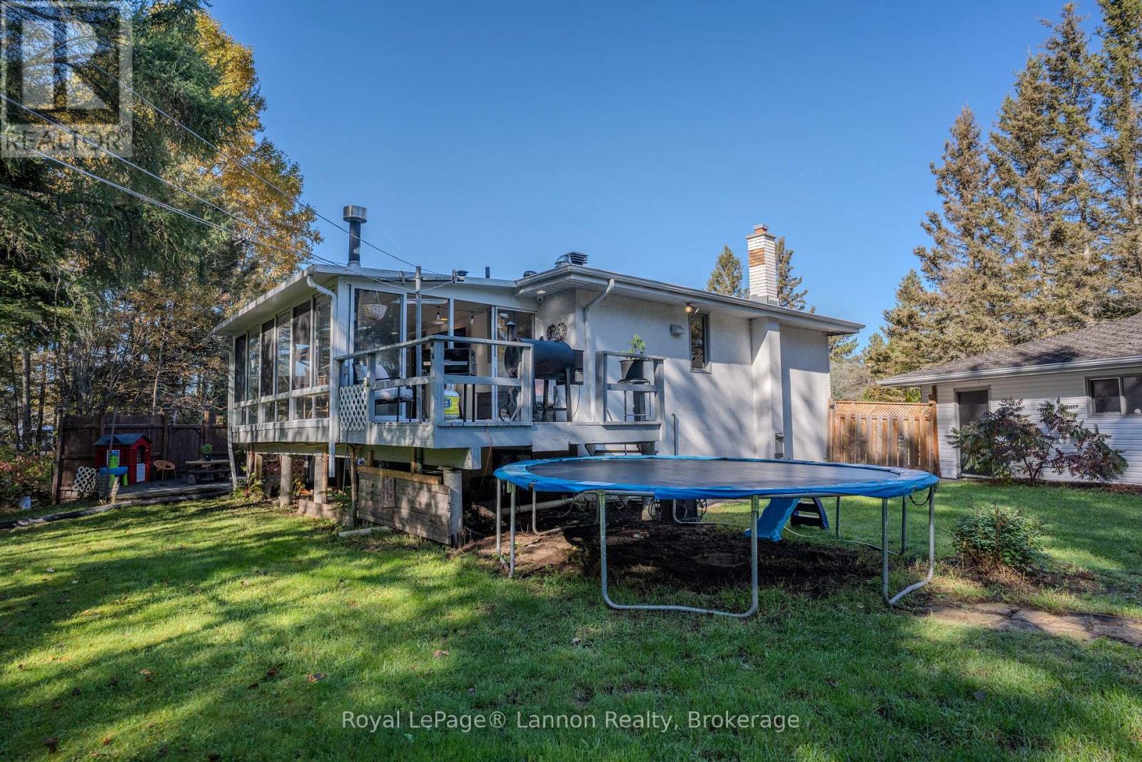 1526 MOUNTAIN ROAD