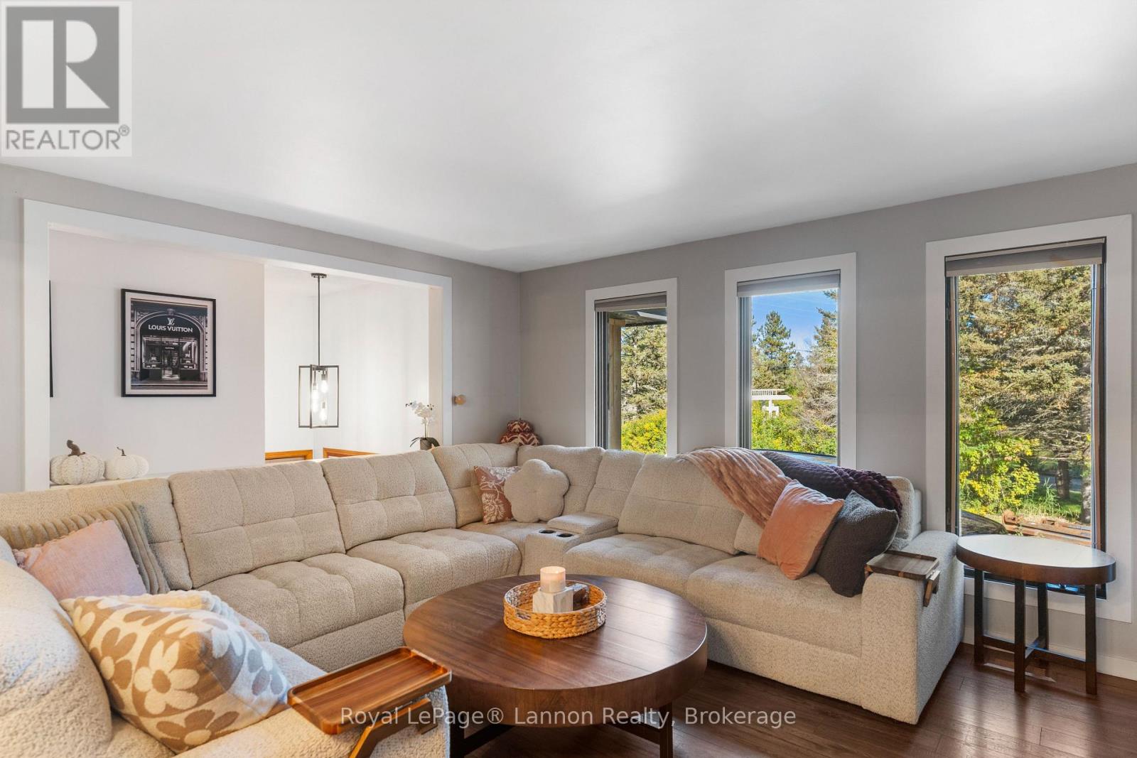 1526 MOUNTAIN ROAD