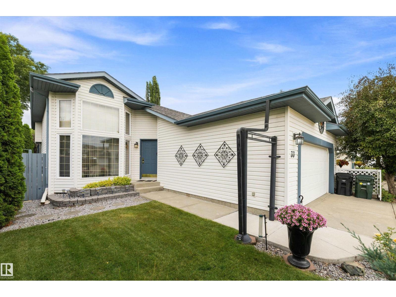 33 DORIAN WY