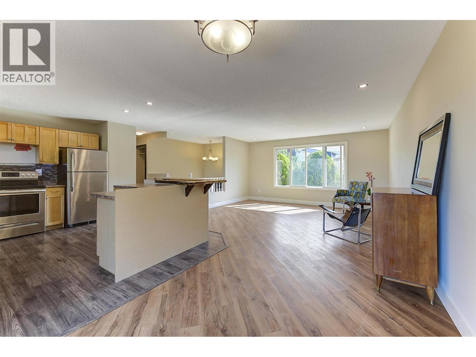 3570 Weston Road