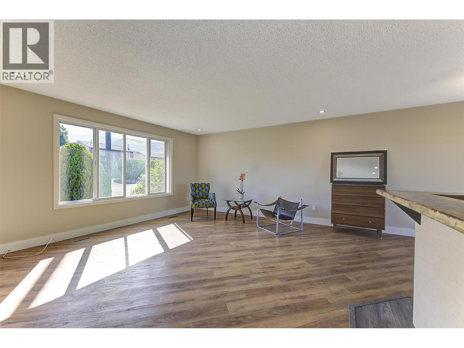 3570 Weston Road
