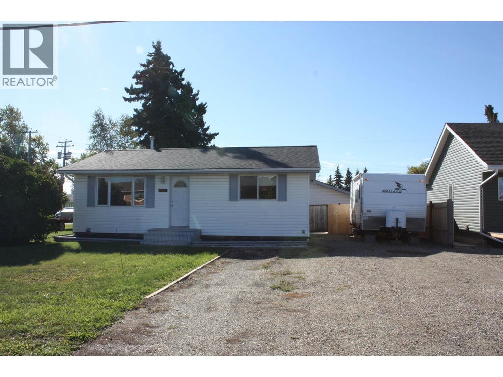 9203 108 AVENUE, FORT ST. JOHN, BC V1J 2P7 - Image 3209437505.jpeg?d=l