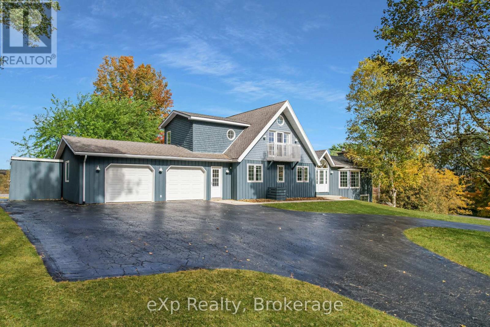 220 LAKE ROSALIND ROAD 2A