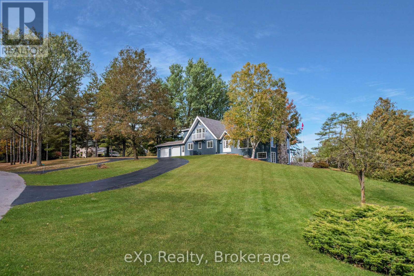 220 LAKE ROSALIND ROAD 2A