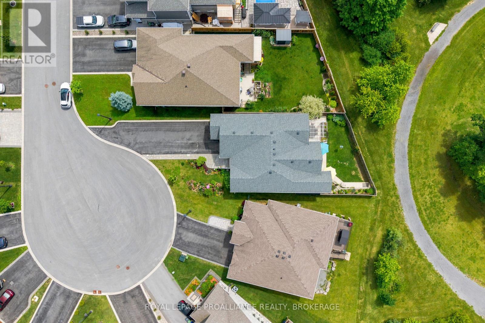 861 WINDERMERE DRIVE