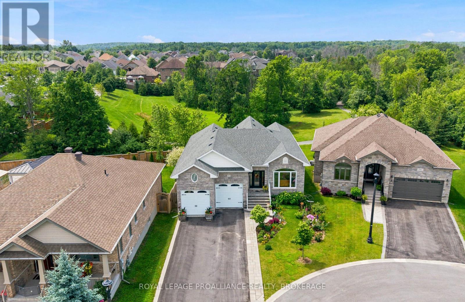 861 WINDERMERE DRIVE