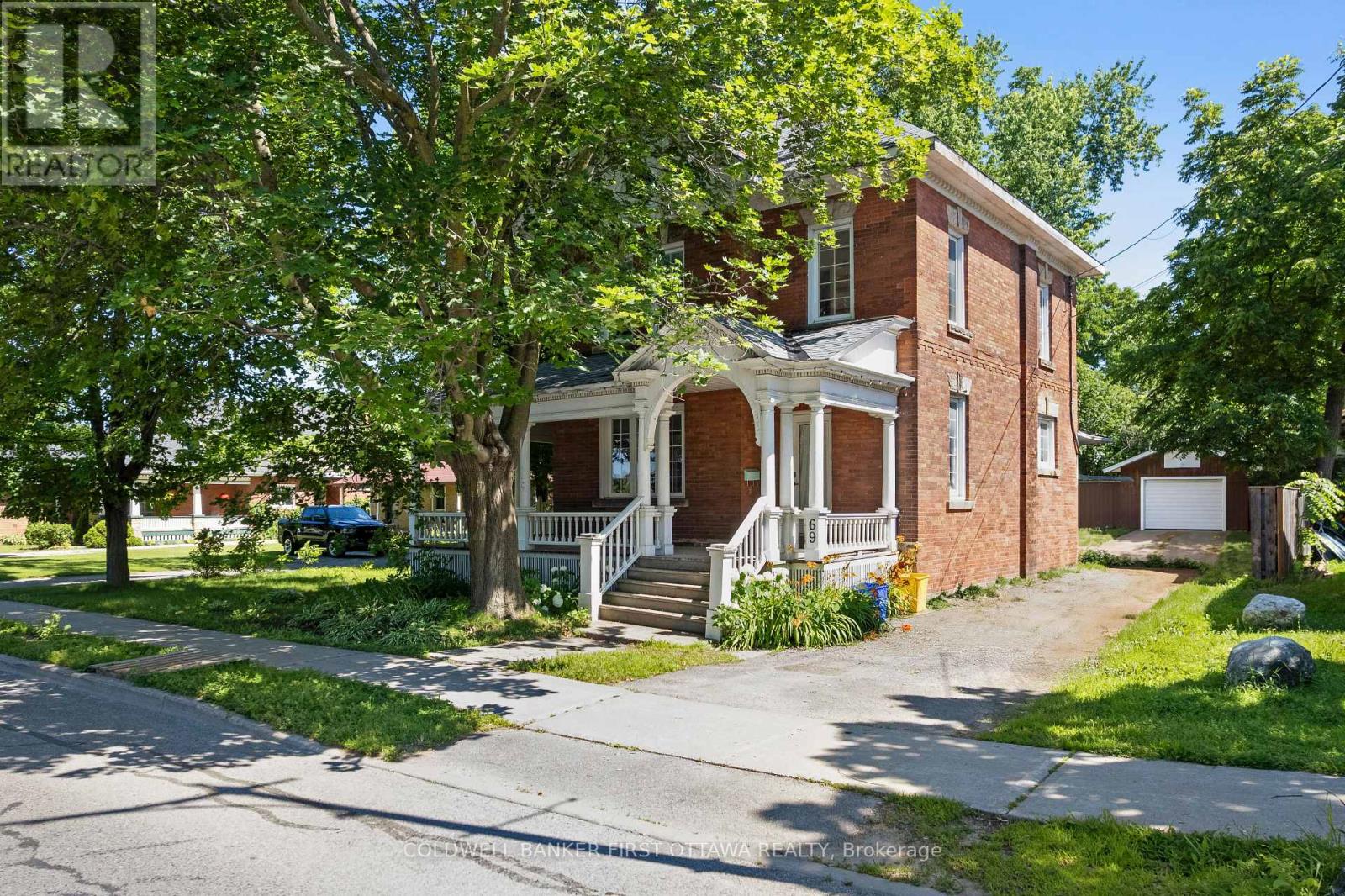 69 WILSON STREET W