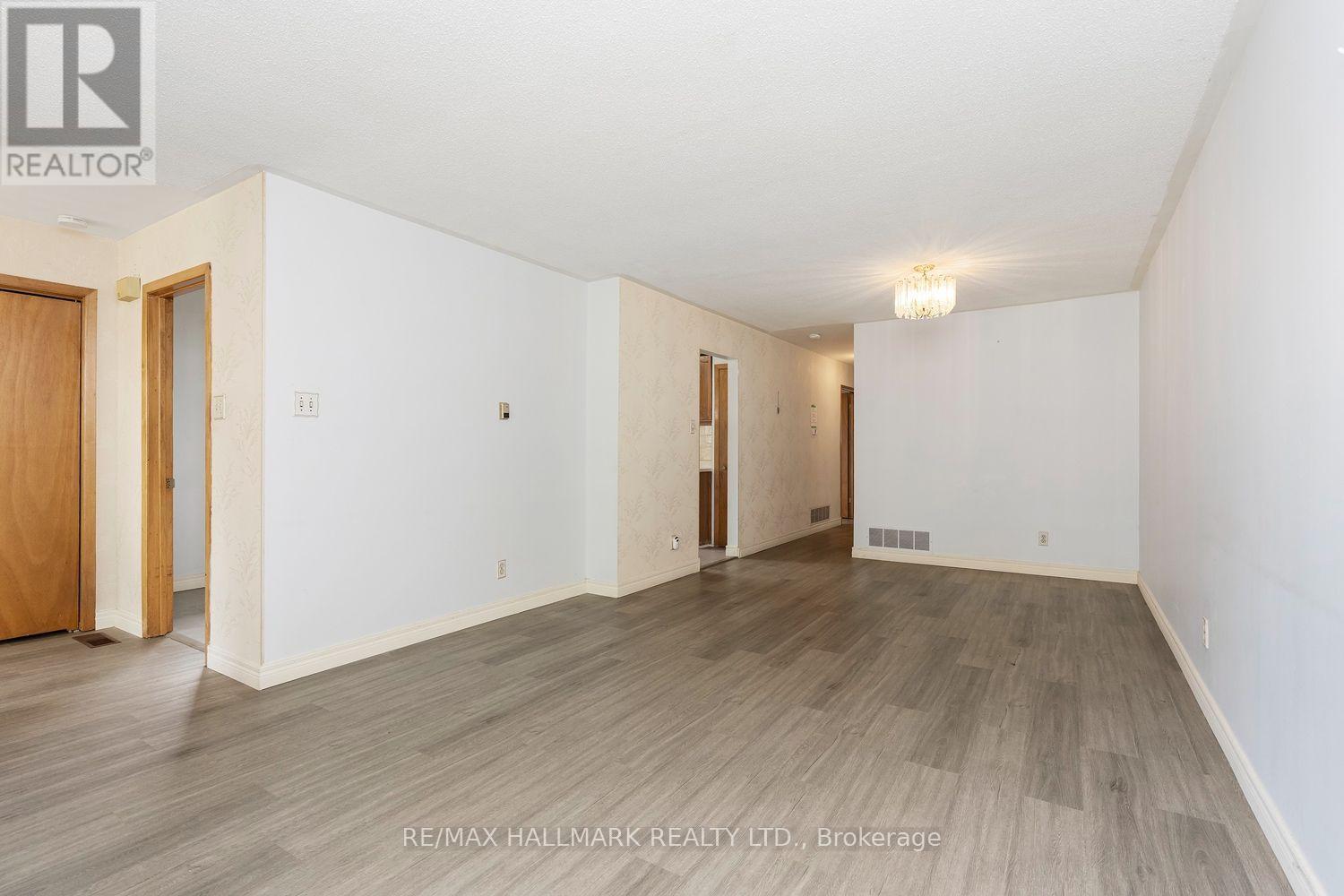 3 PINDAR CRESCENT