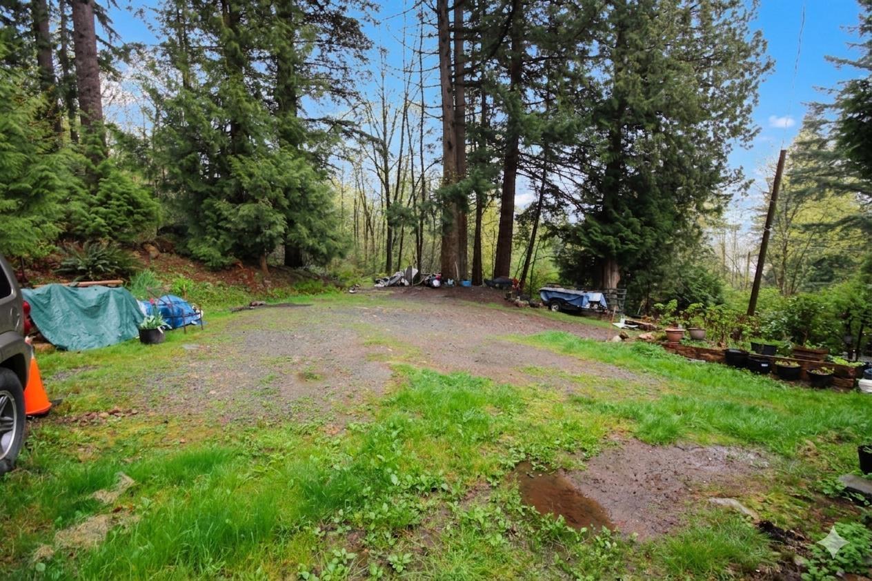 2391 LOUGHEED HIGHWAY, Mt Woodside