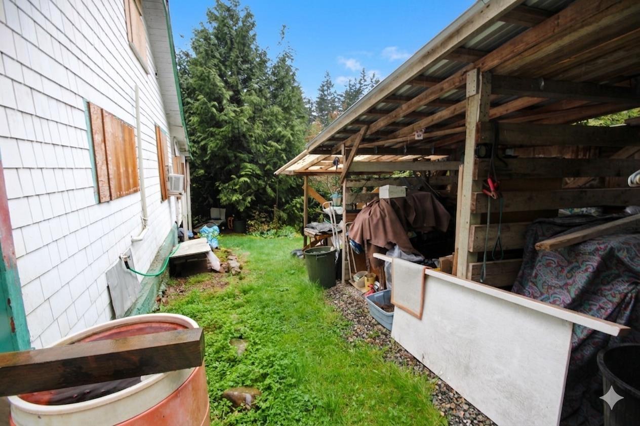 2391 LOUGHEED HIGHWAY, Mt Woodside