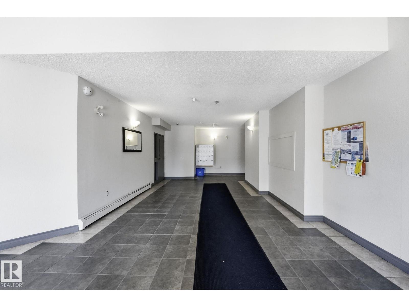 #105 11446 40 AV NW NW