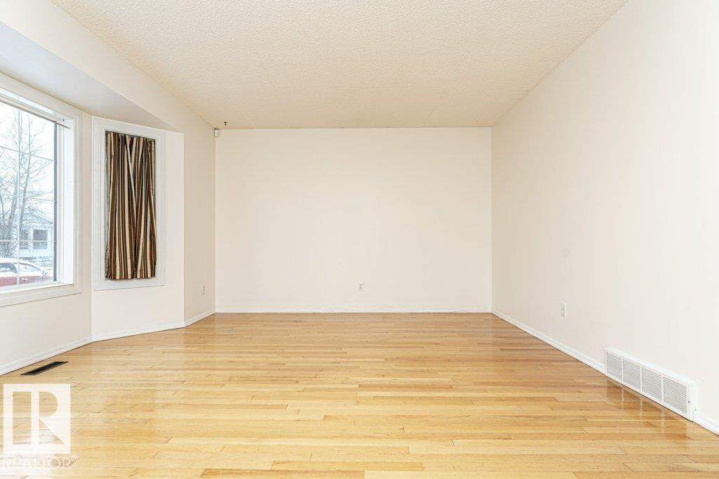 242 KIRKWOOD AV NW