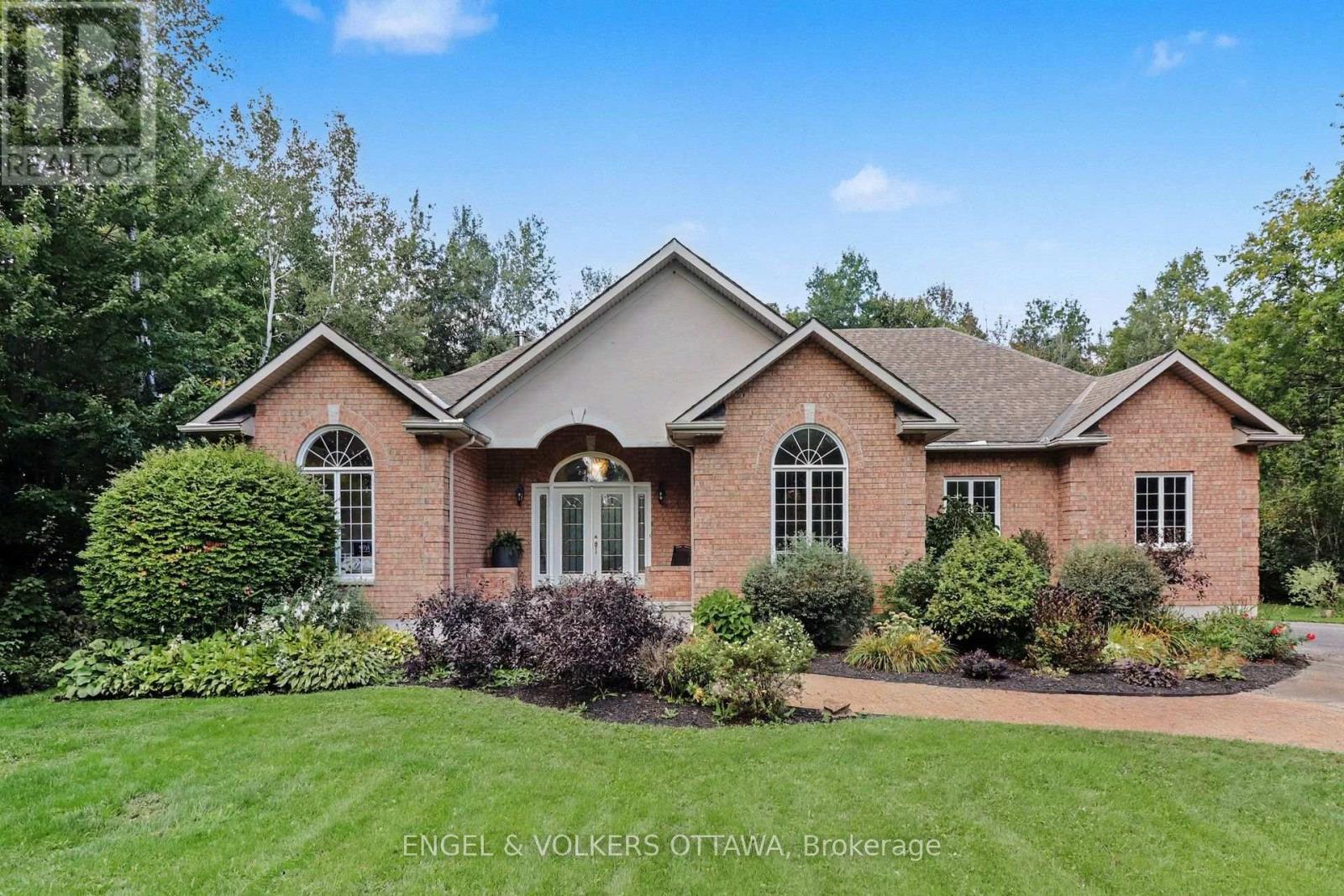 6235 DEERMEADOW DRIVE
