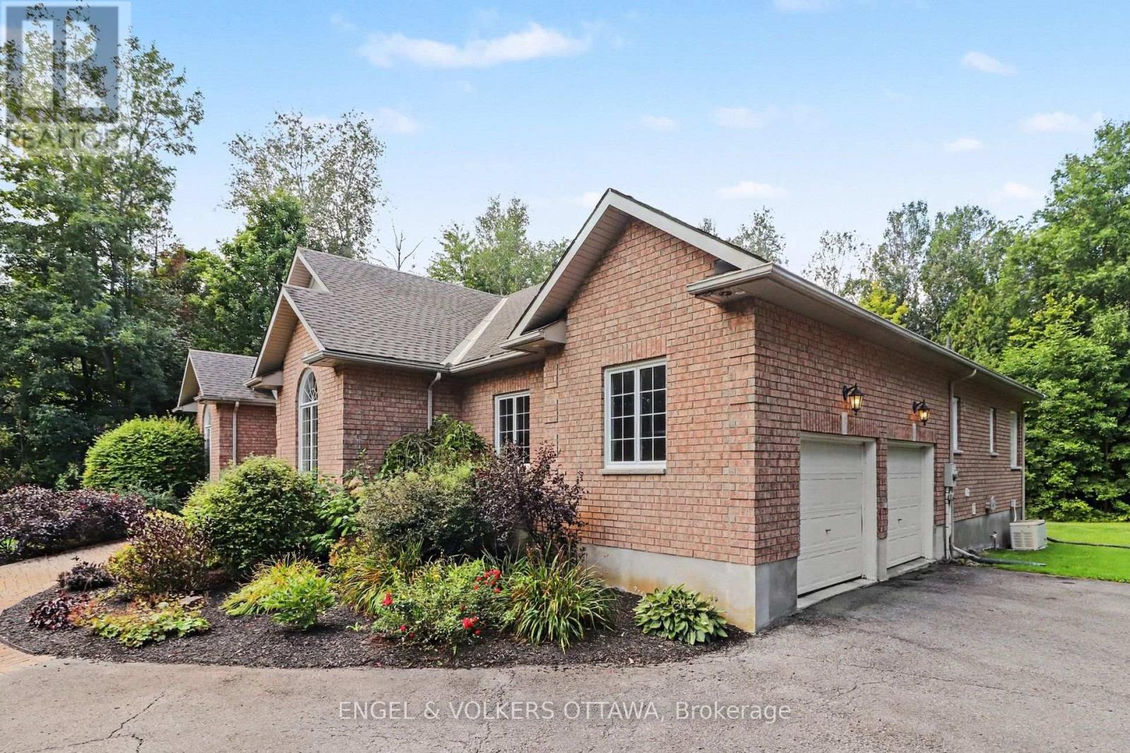 6235 DEERMEADOW DRIVE