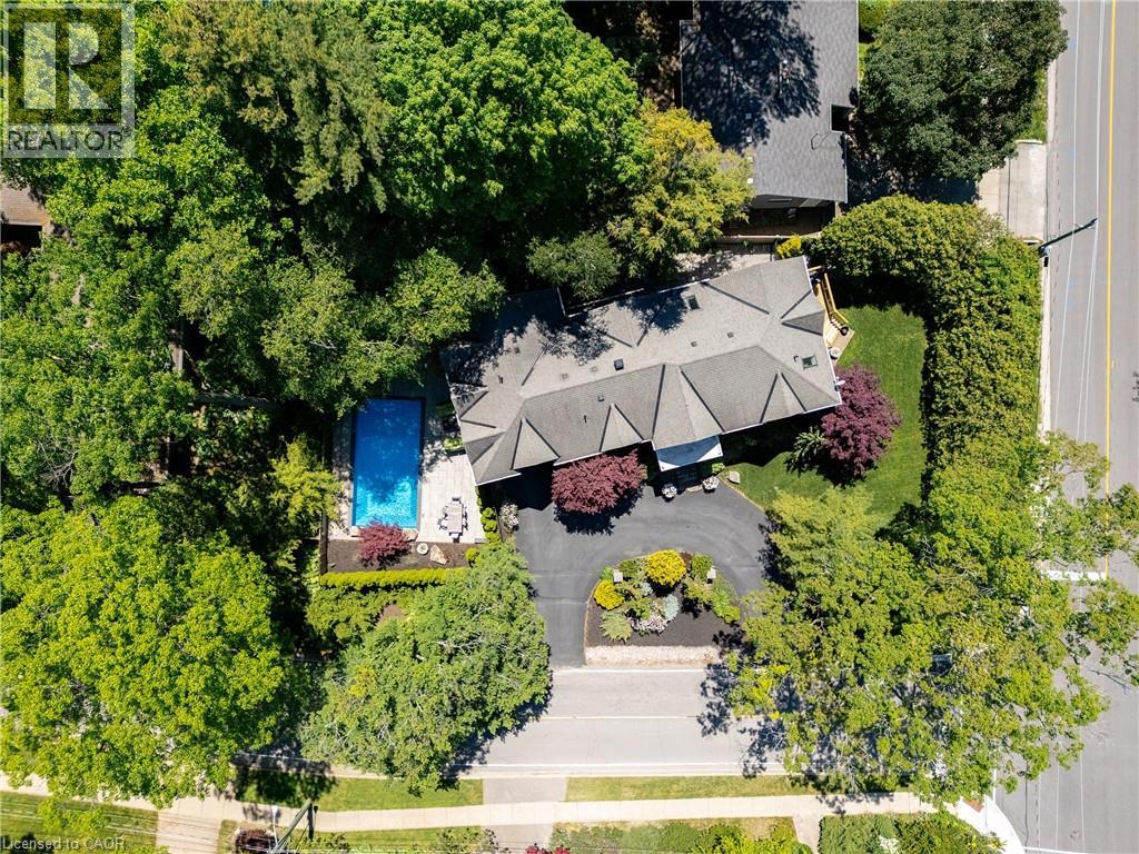 376 WEDGEWOOD Drive