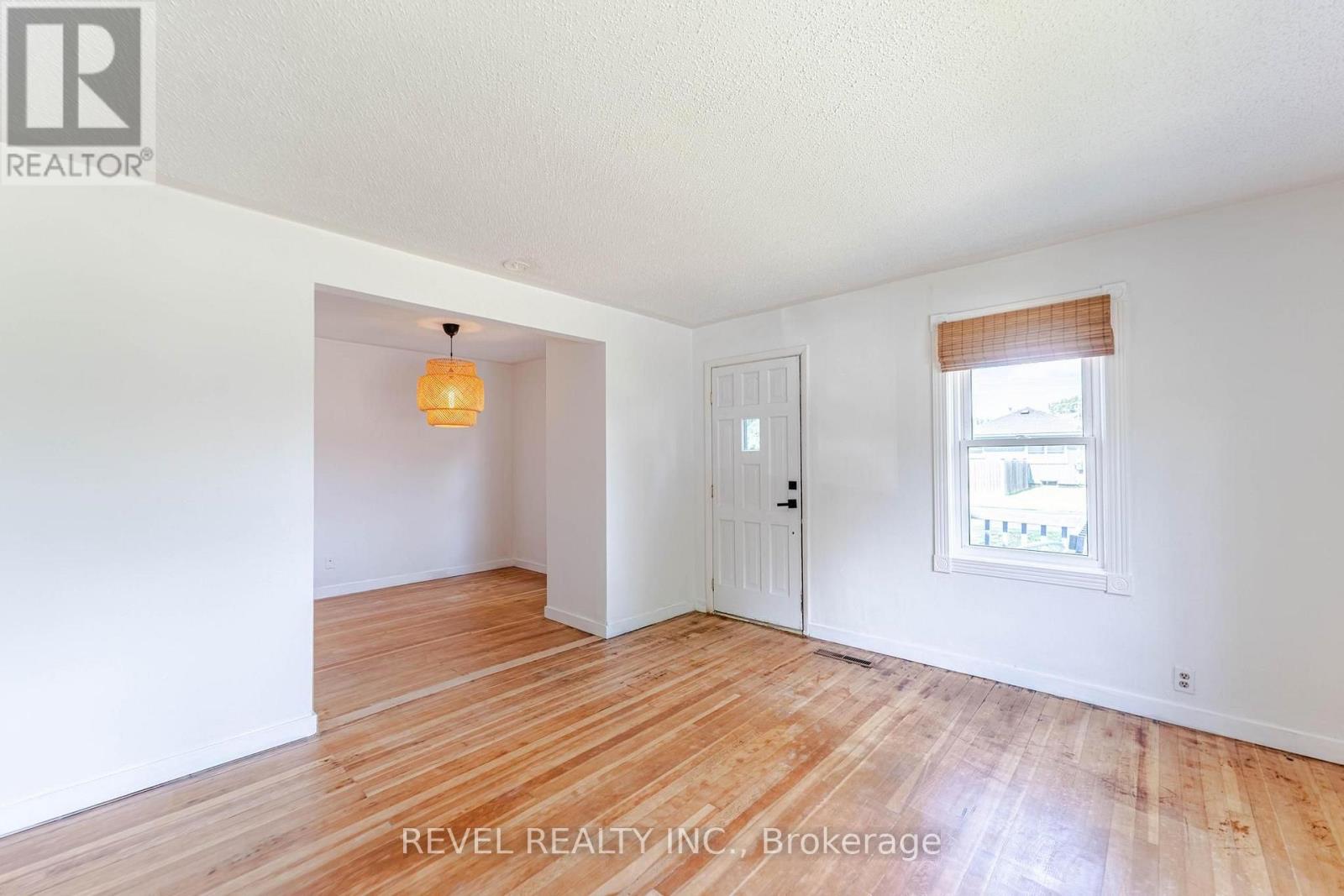 1217 ORCHARD AVENUE