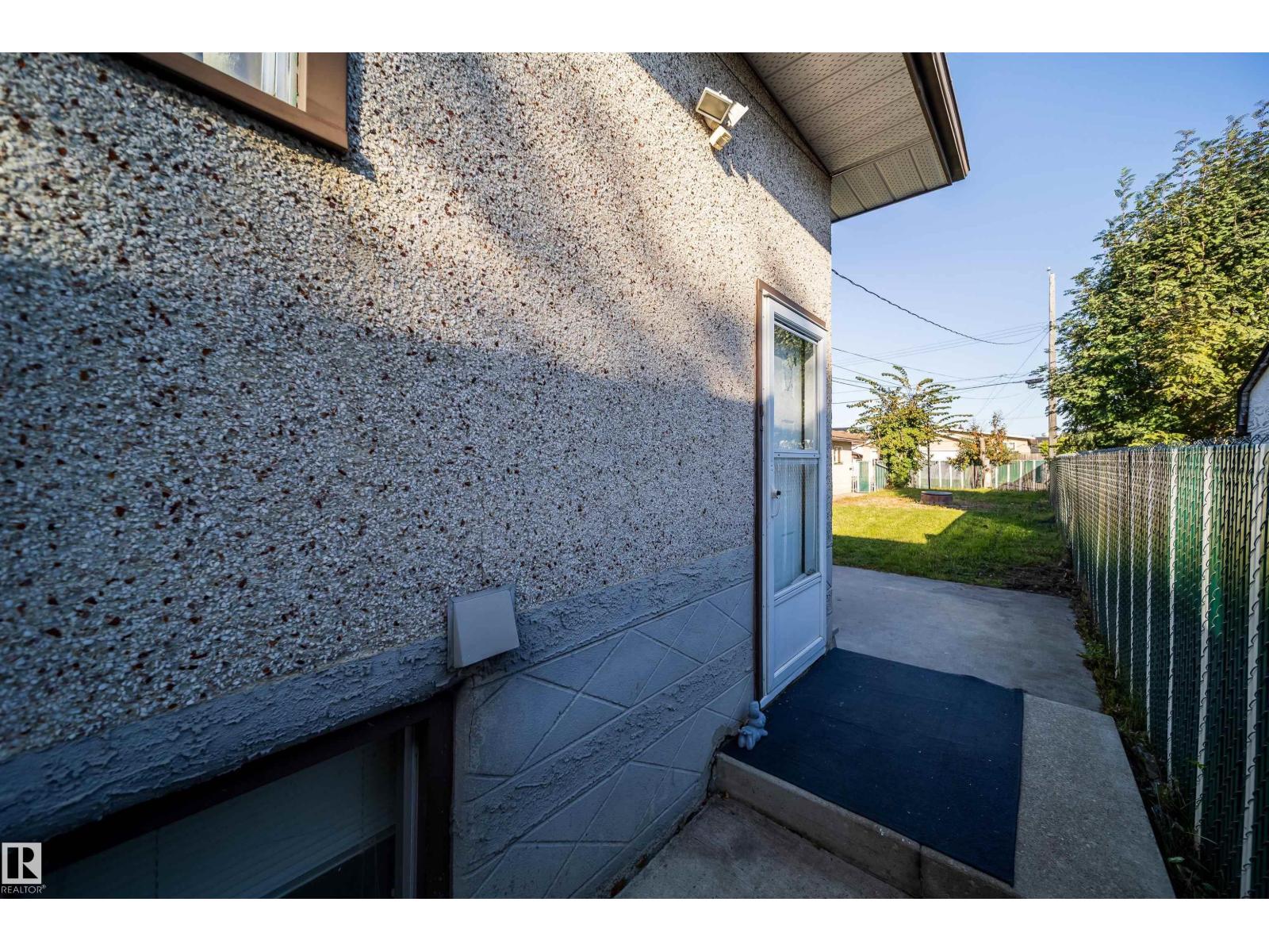 12825 102 ST NW