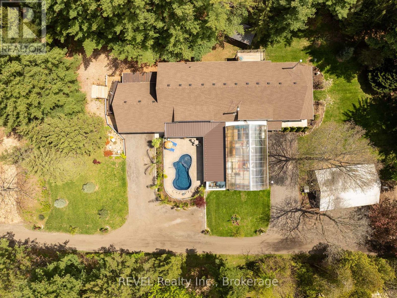 573 CANBORO ROAD