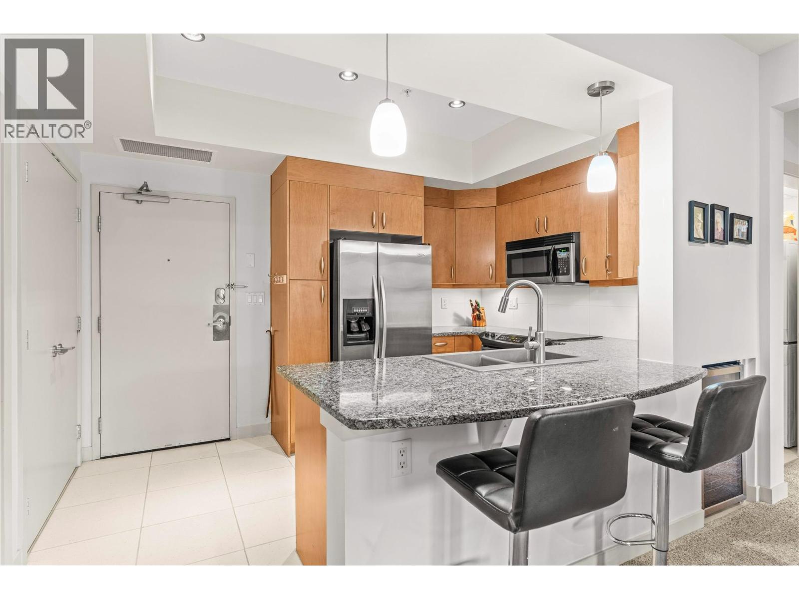 7343 Okanagan Landing Road Unit# 1112