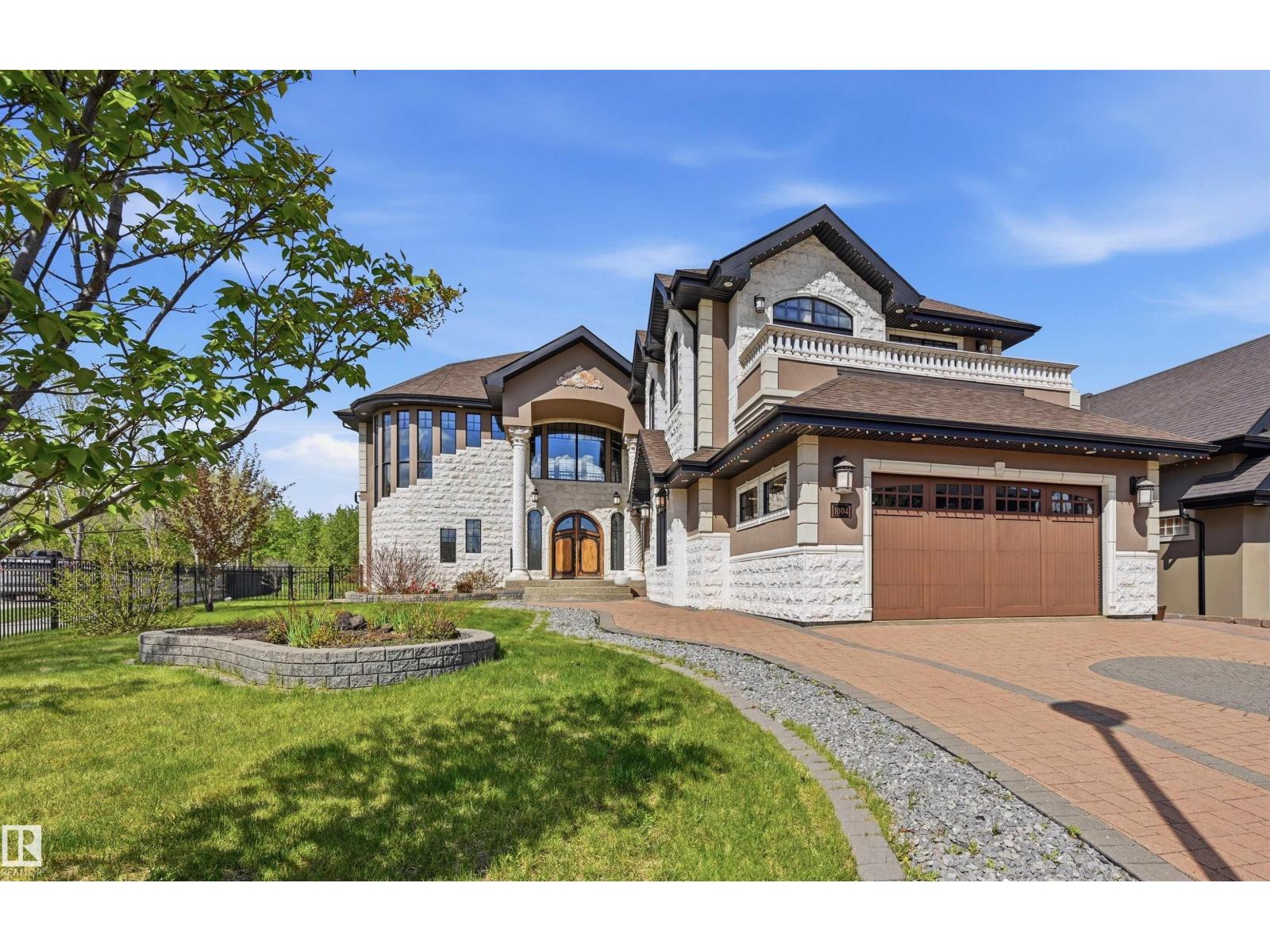1004 HOLLANDS PT NW
