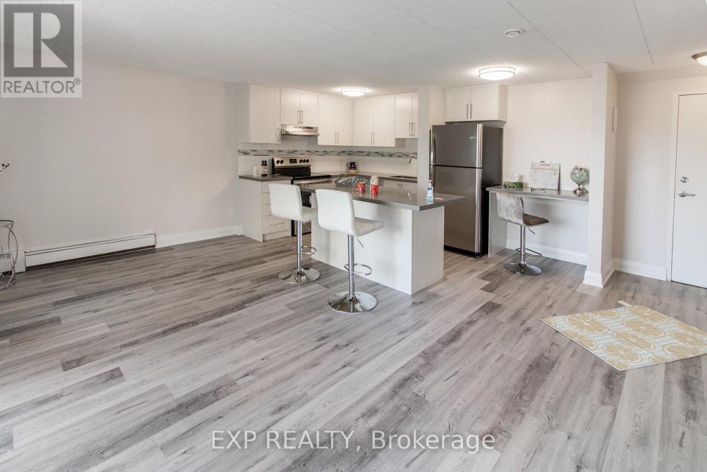 23 - 6287 O'NEIL STREET, NIAGARA FALLS (STAMFORD), ON L2J 1M6 - Image 2376963769.jpeg?d=l