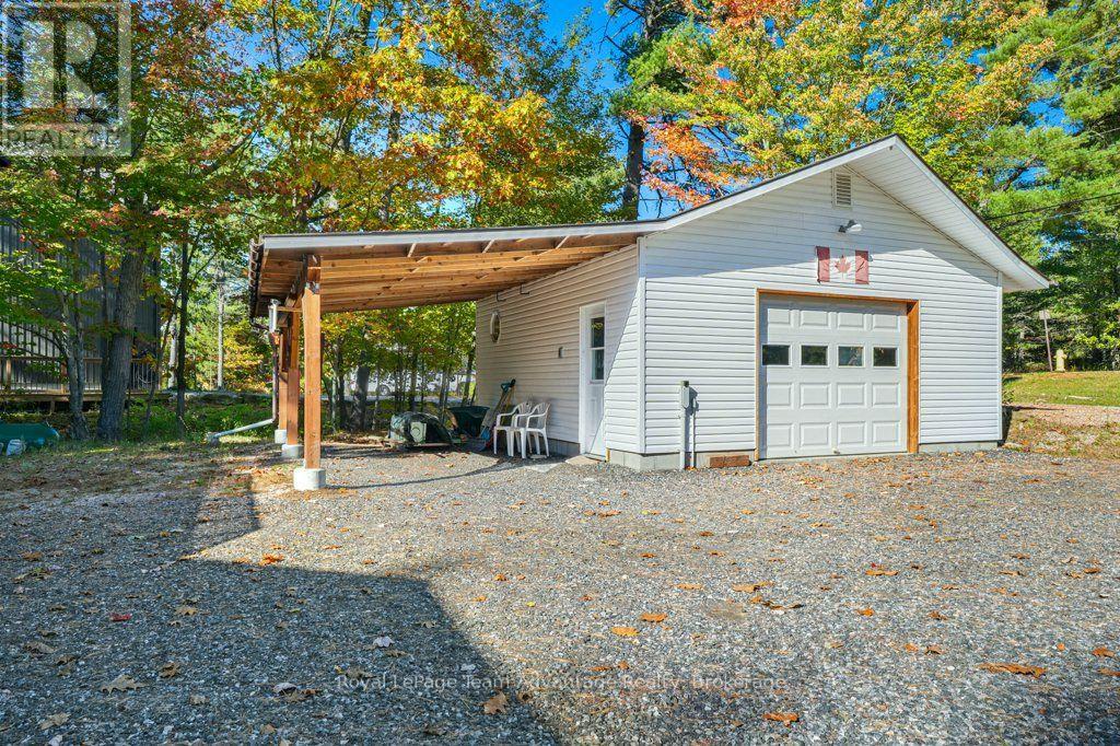 48 HAMMEL AVENUE