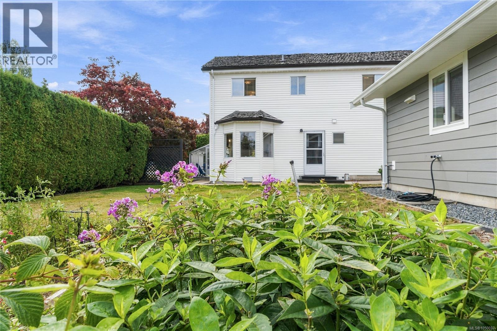 1 Sylvan Cres